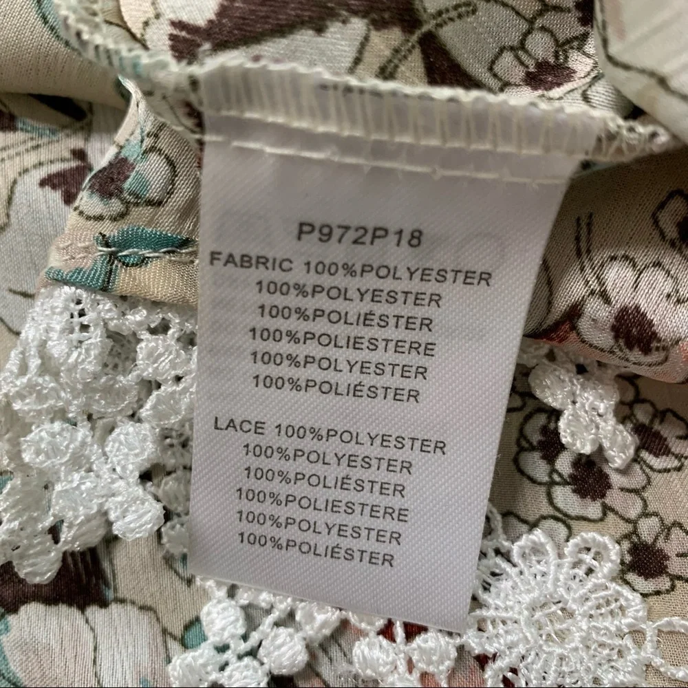 MOLLY BRAKEN Boho Floral Lace Trim Blouse With Scalloped Trim Beige Sz One Size - Picture 10 of 11